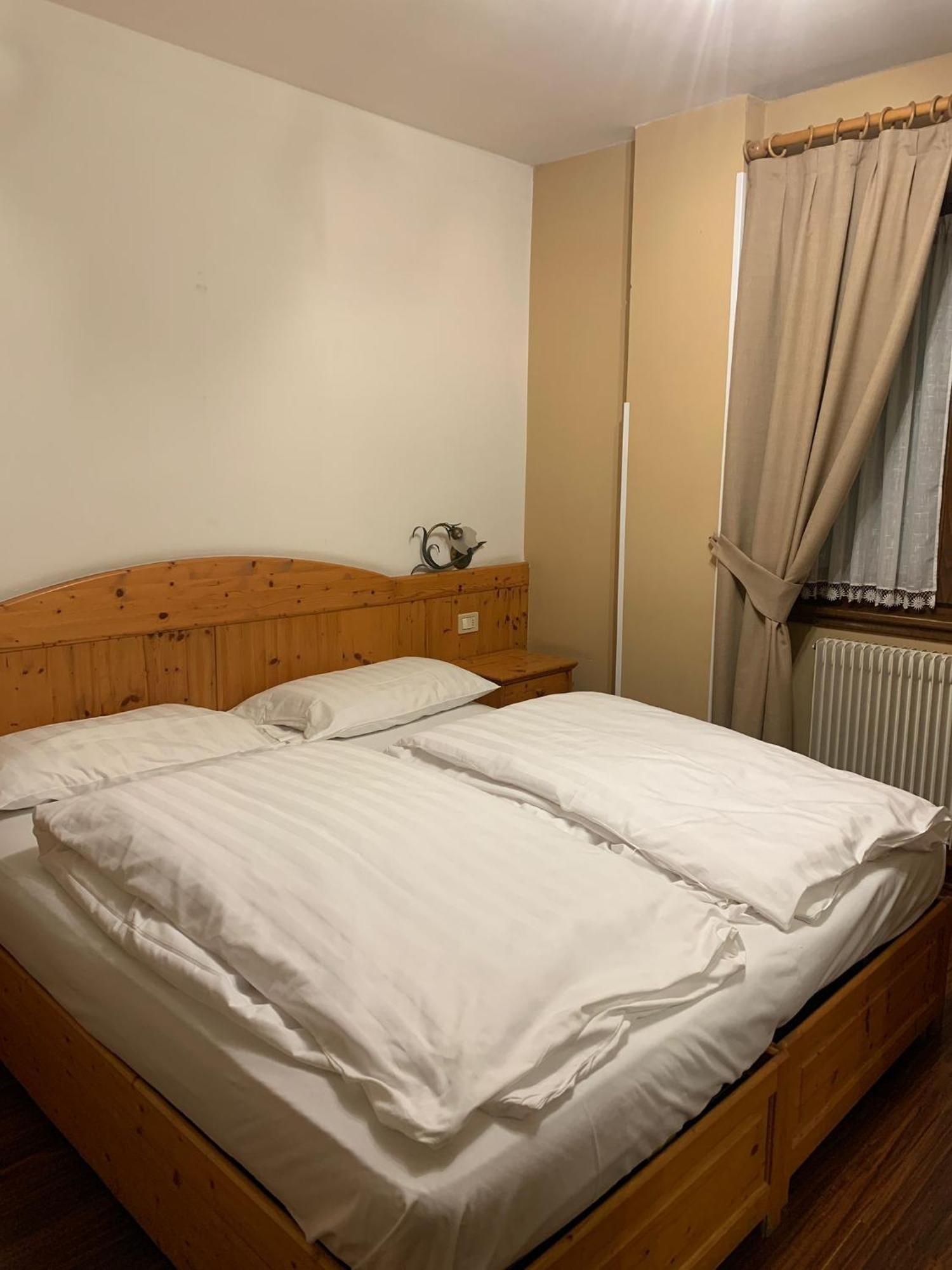 Garni Bonsai Bed and Breakfast Pinzolo Buitenkant foto