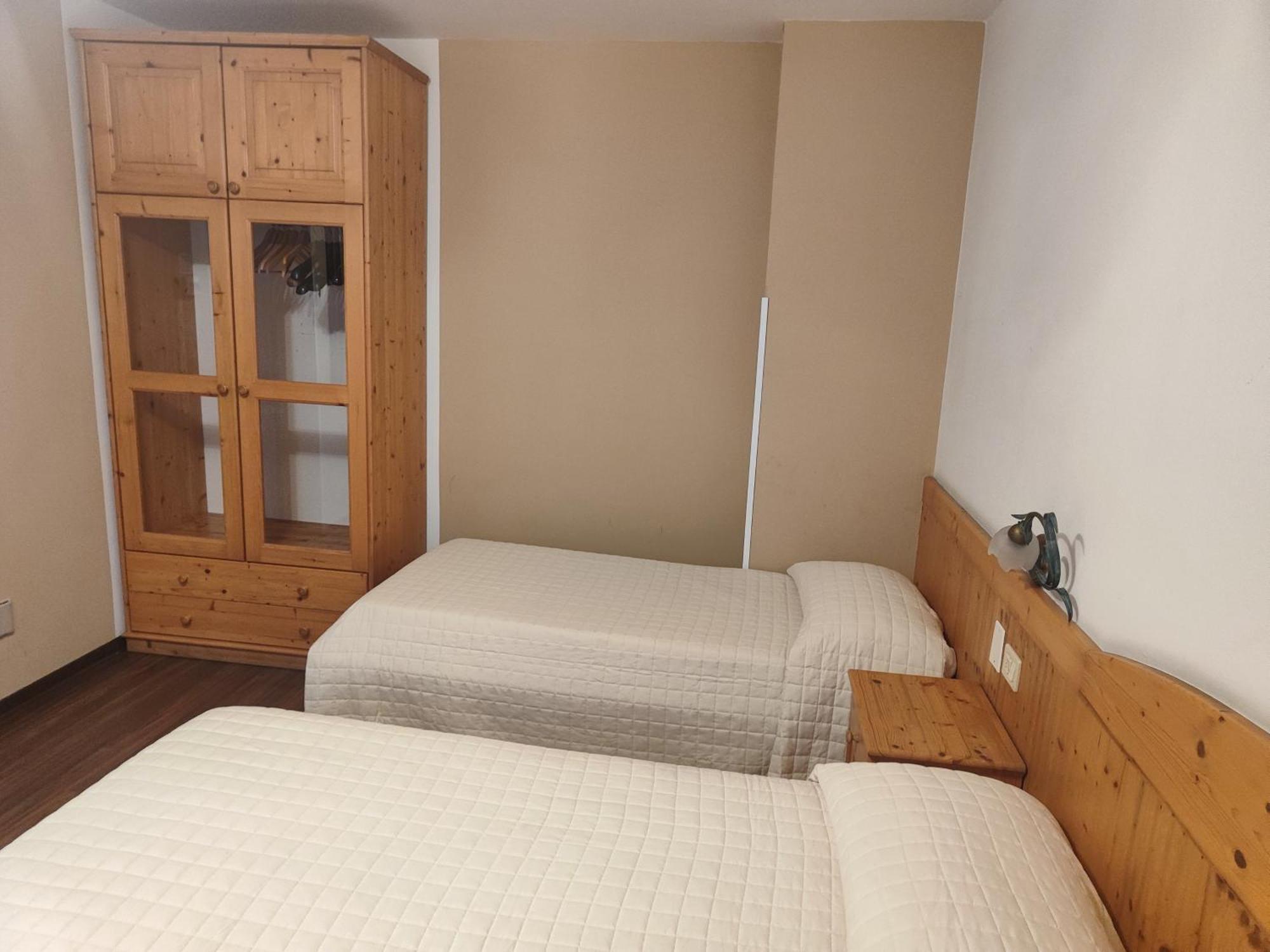 Garni Bonsai Bed and Breakfast Pinzolo Buitenkant foto