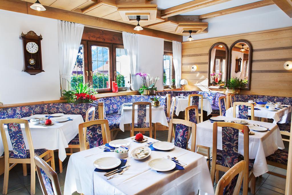 Garni Bonsai Bed and Breakfast Pinzolo Buitenkant foto